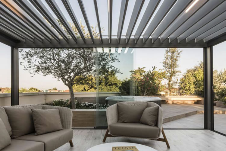 Enhance Your Outdoor Experience with Elegant Shade